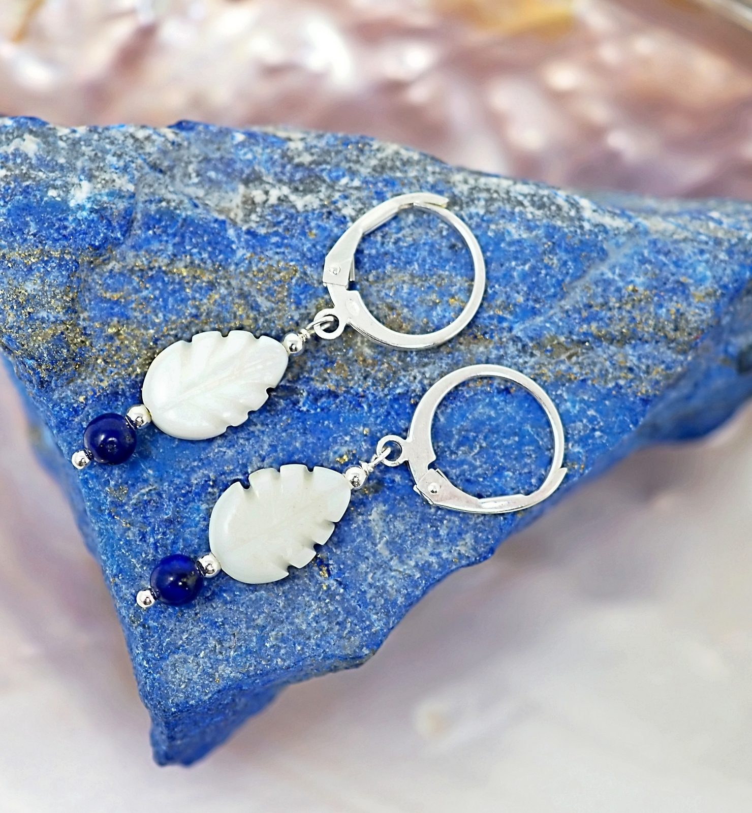 Mother of pearl and lapis lazuli earrings