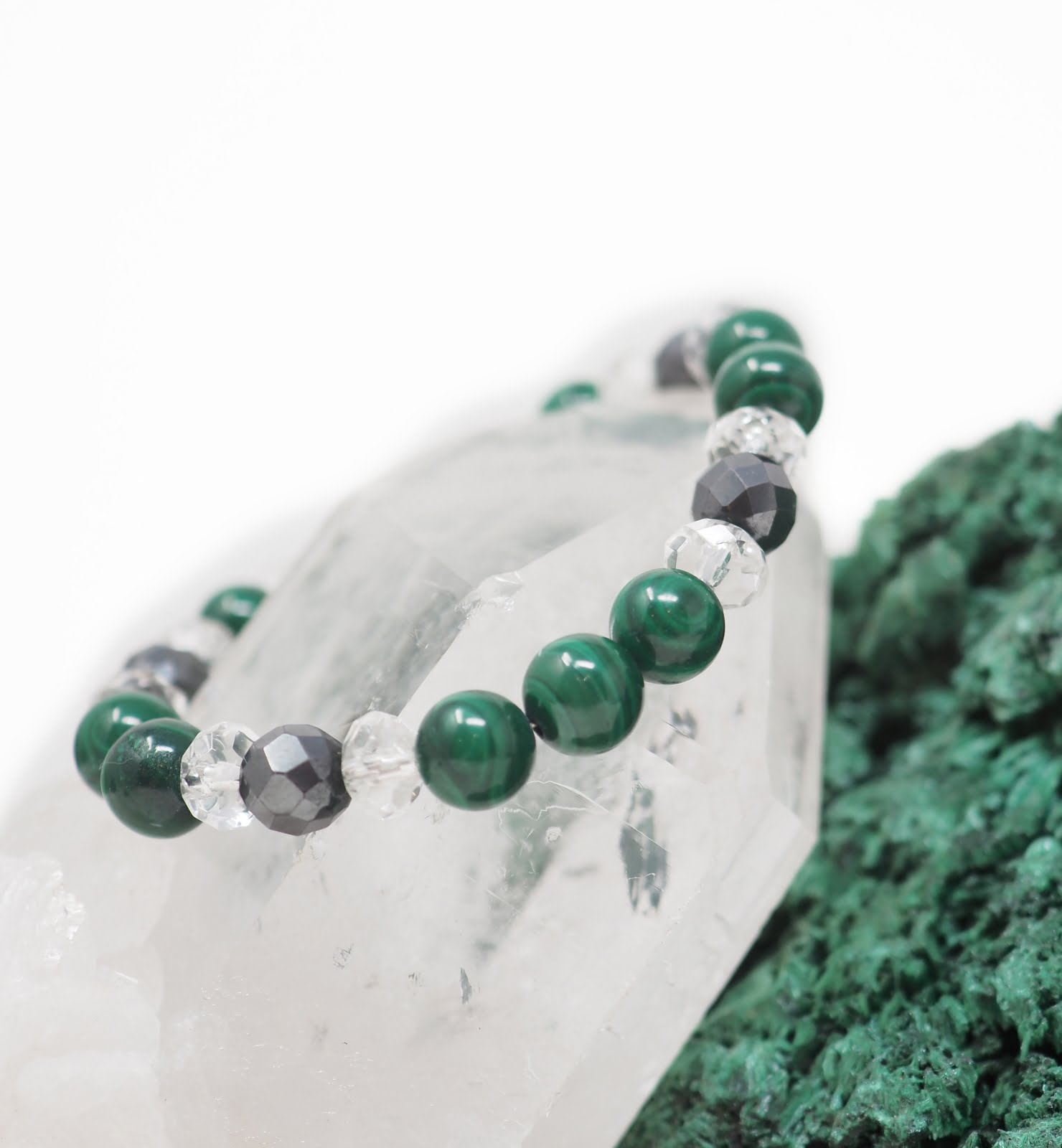 Malachite, crystal and hematite bracelet