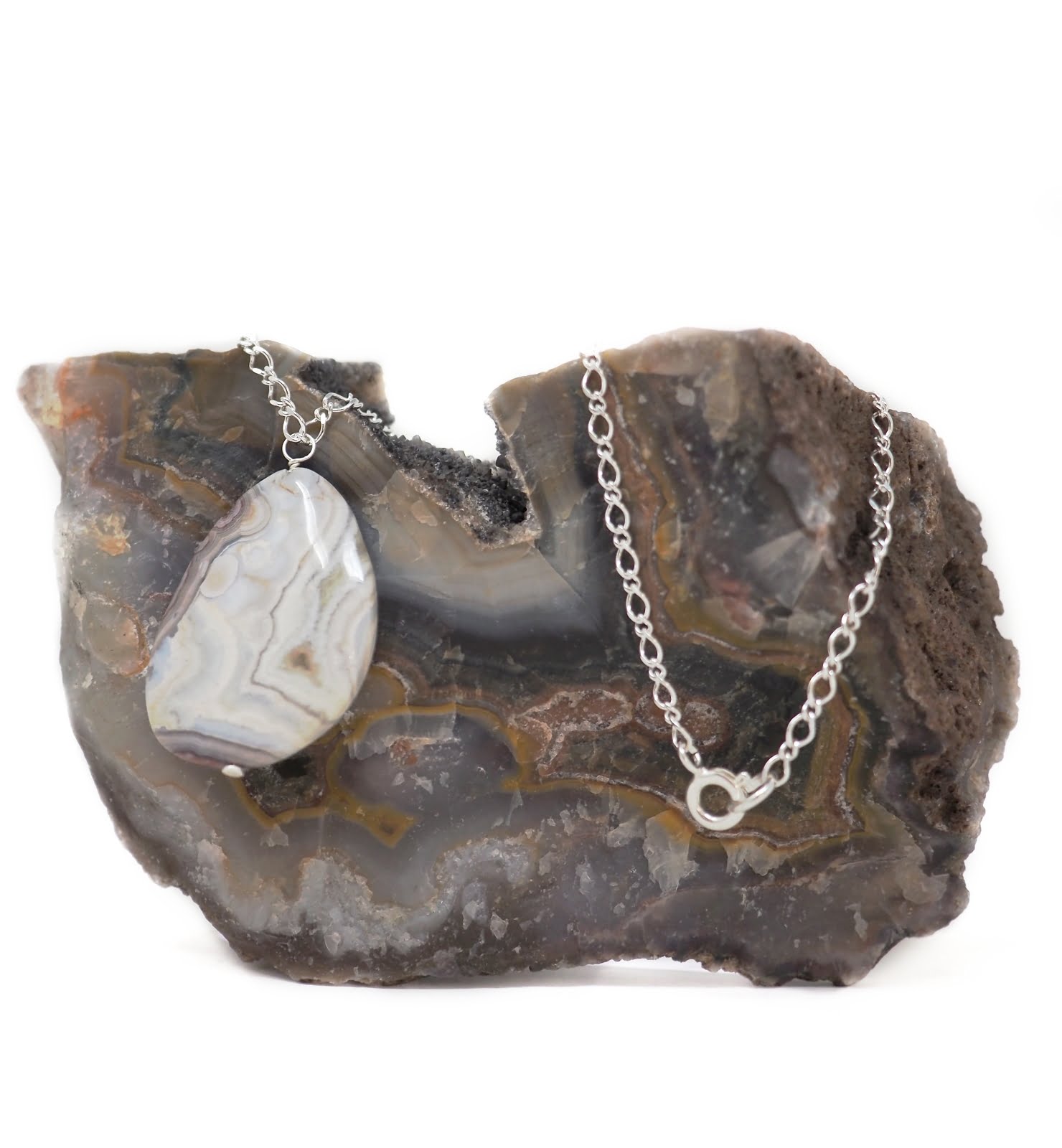 Agate sterling silver necklace